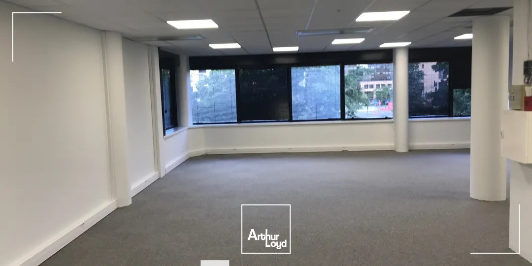 A louer - LE DANICA - Bureaux dans immeuble emblématique de la Part-Dieu - Lyon 3ème