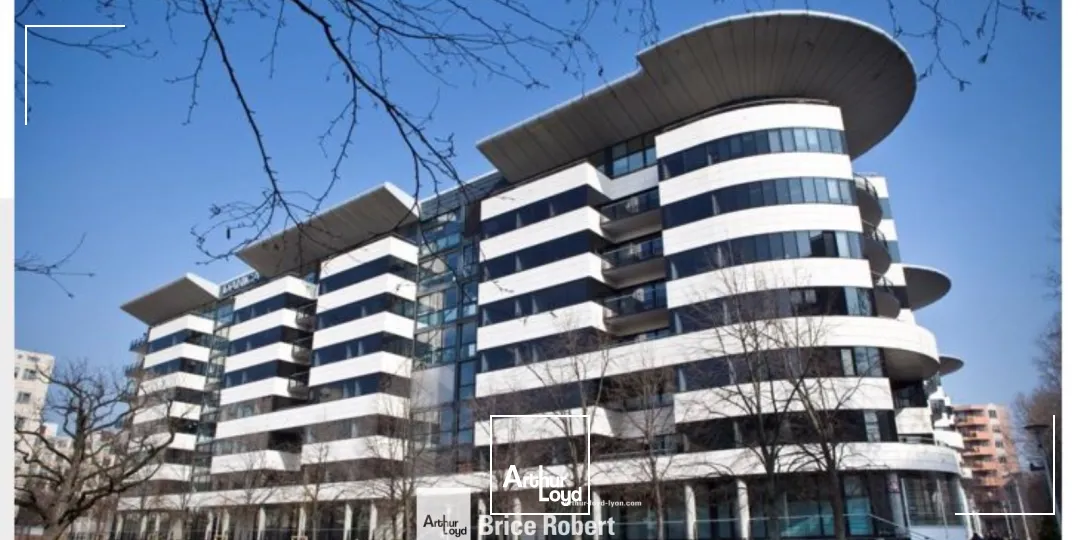 A louer - LE DANICA - Bureaux dans immeuble emblématique de la Part-Dieu - Lyon 3ème