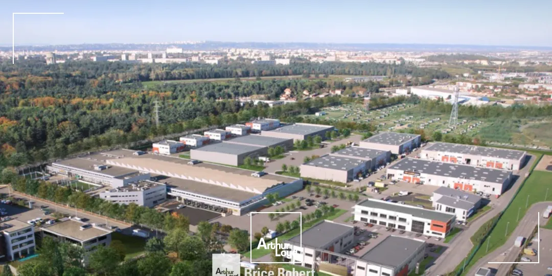 A louer - VEELLAGE DE PARILLY - Bureaux à louer dans le Multiparc - Saint Priest