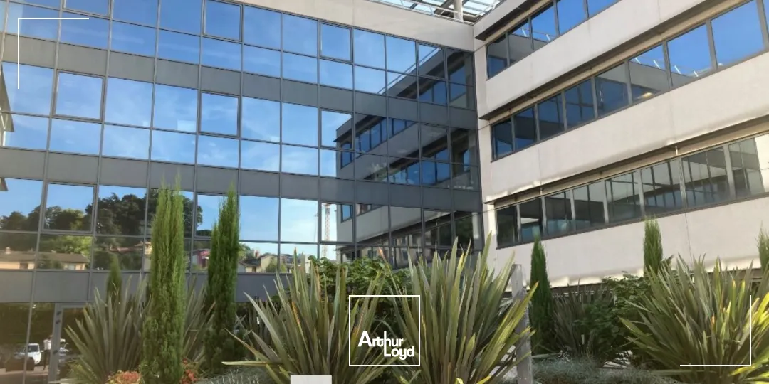 A louer - LE TELYCA - Bureaux lumineux - Caluire et Cuire