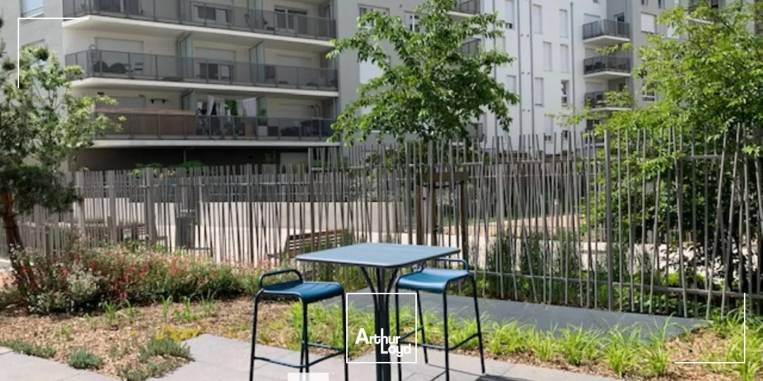 Bureaux - Location - VAULX EN VELIN - 69120 - 330.87-330.87 - 7551501