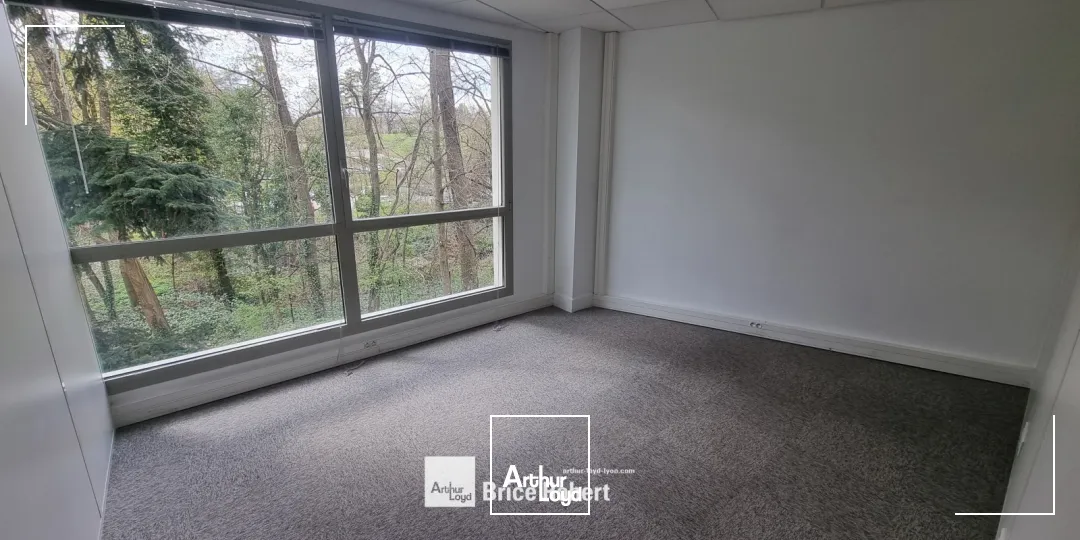 A louer - ESPACE EUROPEEN D'ECULLY - Bureaux au coeur de la Techlid - Ecully