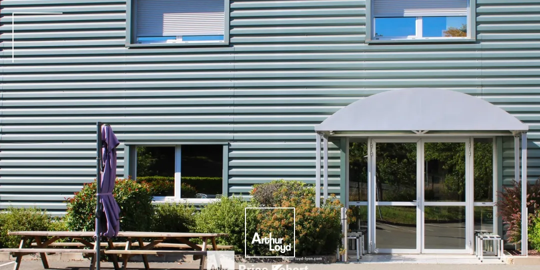 A acheter et à louer - 2 cellules industriels industrielles indépendants - à Lozanne 