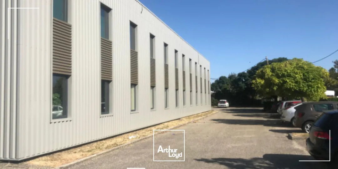 Local industriel à louer - Ouest lyonnais - Dardilly Techlid