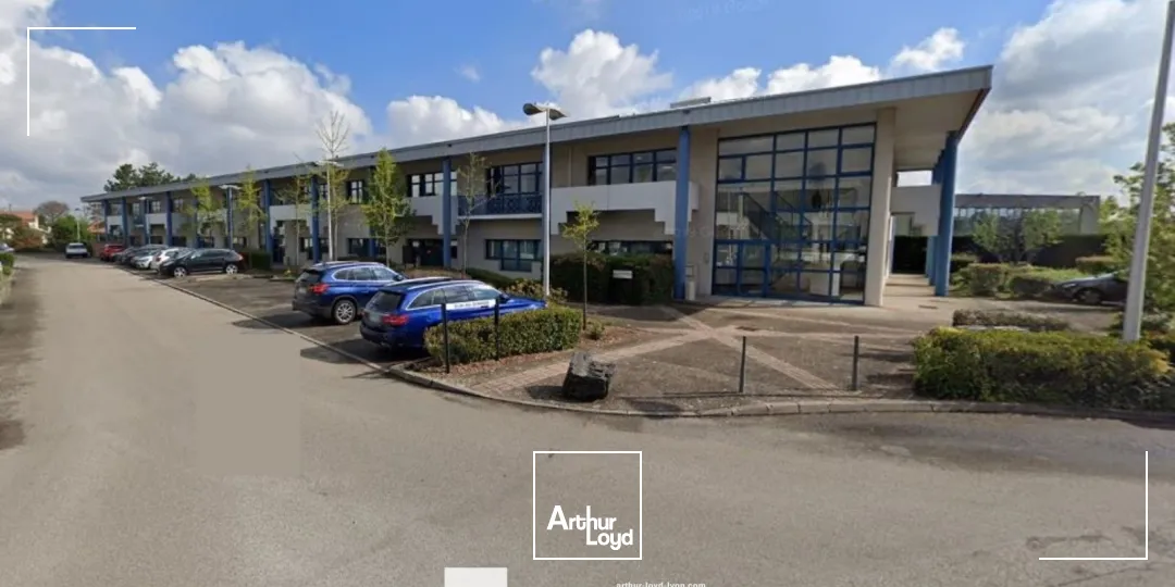 A vendre ou à louer - ACTIVILLAGE Bureaux dans un parc tertiaire - Bron 
