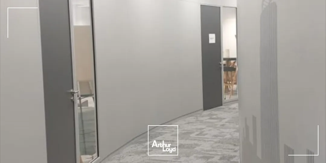 A louer - TOUR PART DIEU - Bureaux dans l'immeuble emblématique de la 