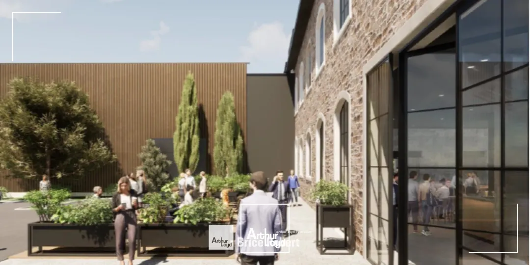 Locaux d'activités avec places de parking - proche route de Brignais à Chaponost