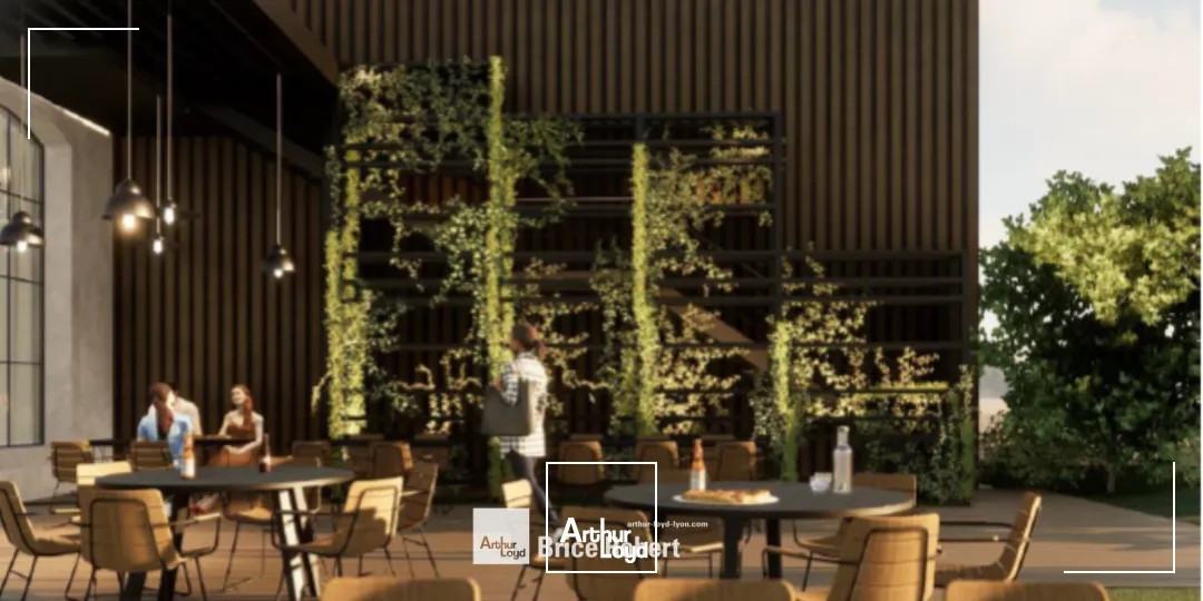 Locaux d'activités avec places de parking - proche route de Brignais à Chaponost