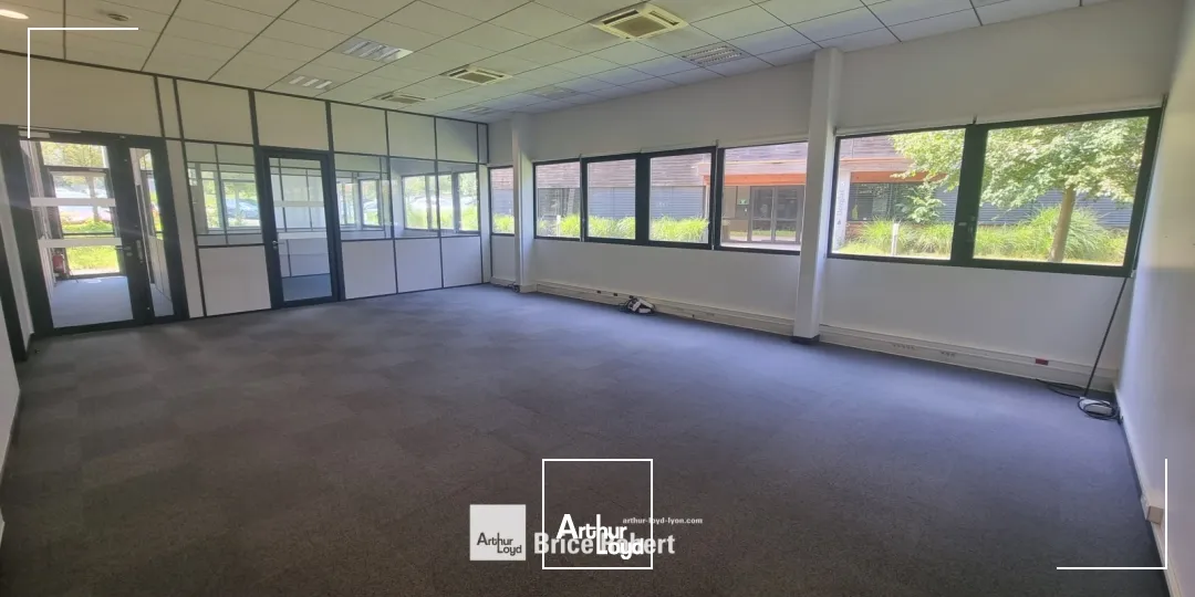 A louer - WOODSTOCK - Bureaux dans un parc technologique - Corbas