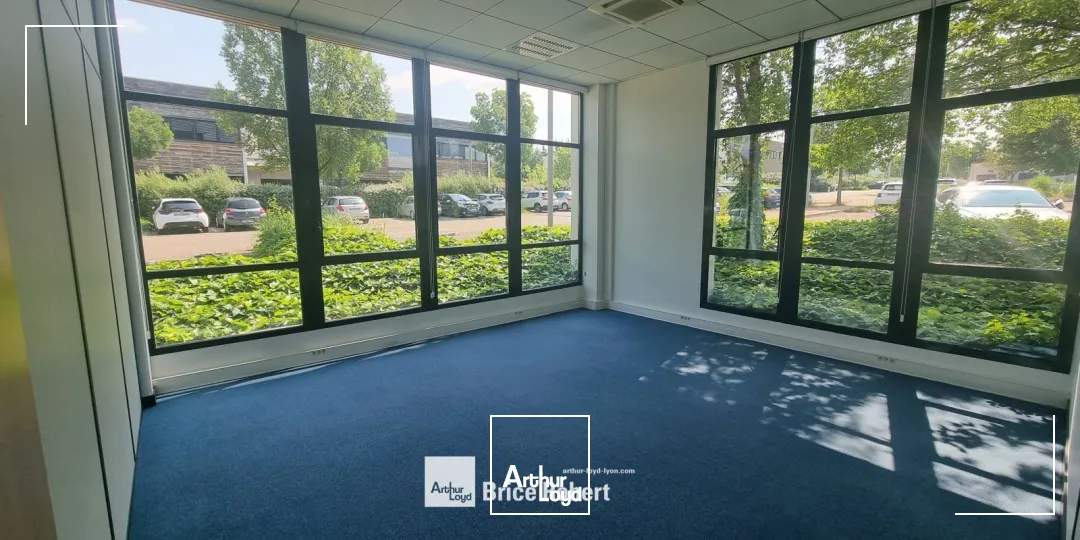 A louer - WOODSTOCK - Bureaux dans un parc technologique - Corbas
