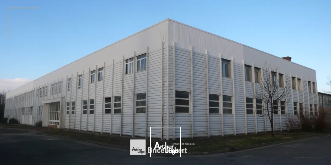 Location bâtiment industriel - Quincieux quartier La Salé