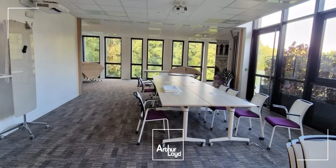 A louer - STREAM - Bureaux dans immeuble indépendant sur la Techlid - Limonest