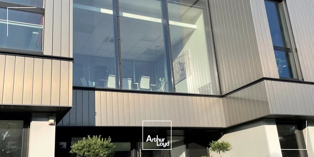 A louer - STREAM - Bureaux dans immeuble indépendant sur la Techlid - Limonest