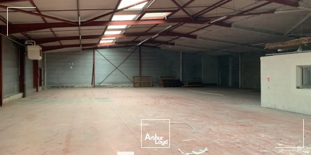 A LOUER - Lots d'activité ZI Vénissieux -CORBAS