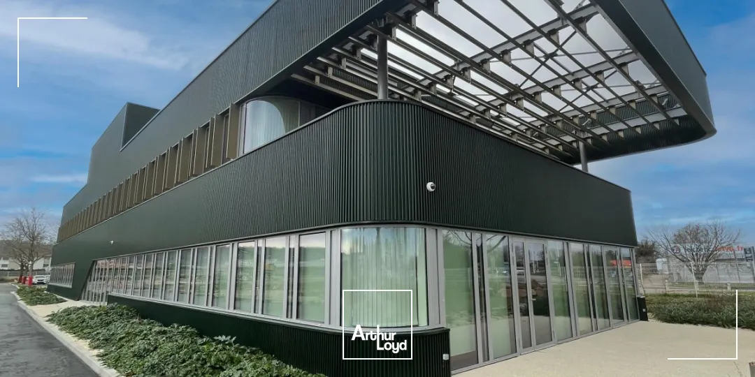 A vendre ou à louer - EAST VILLAGE - Bureaux dans nouveau campus tertiaire - Saint Maurice de Beynost