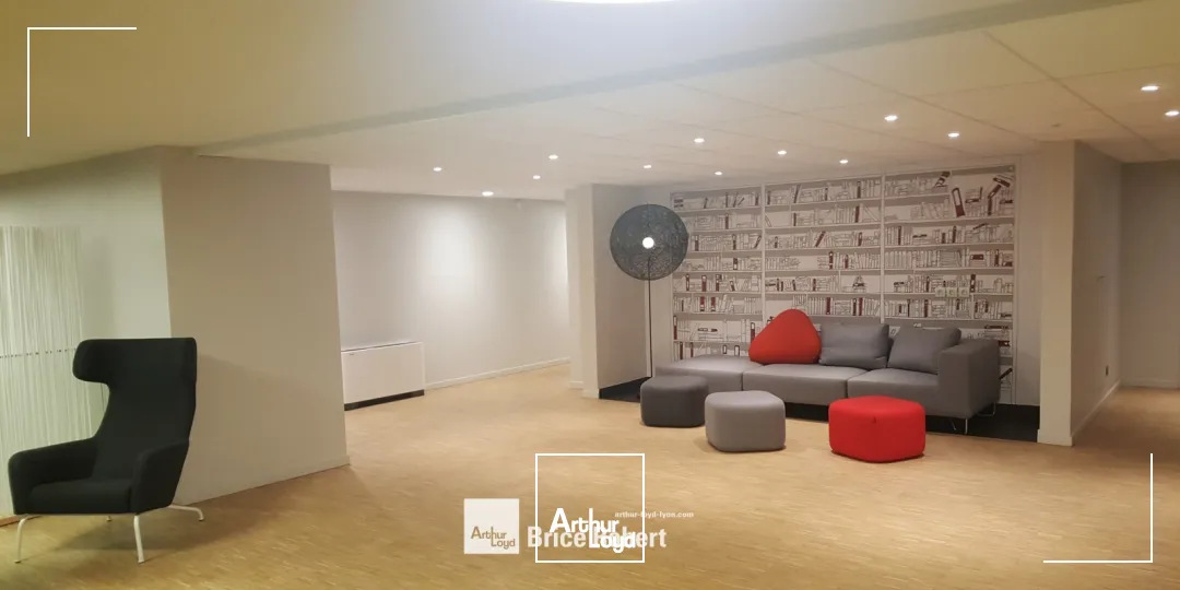 A louer - O SAONE - Bureaux rénovés - Lyon 5ème