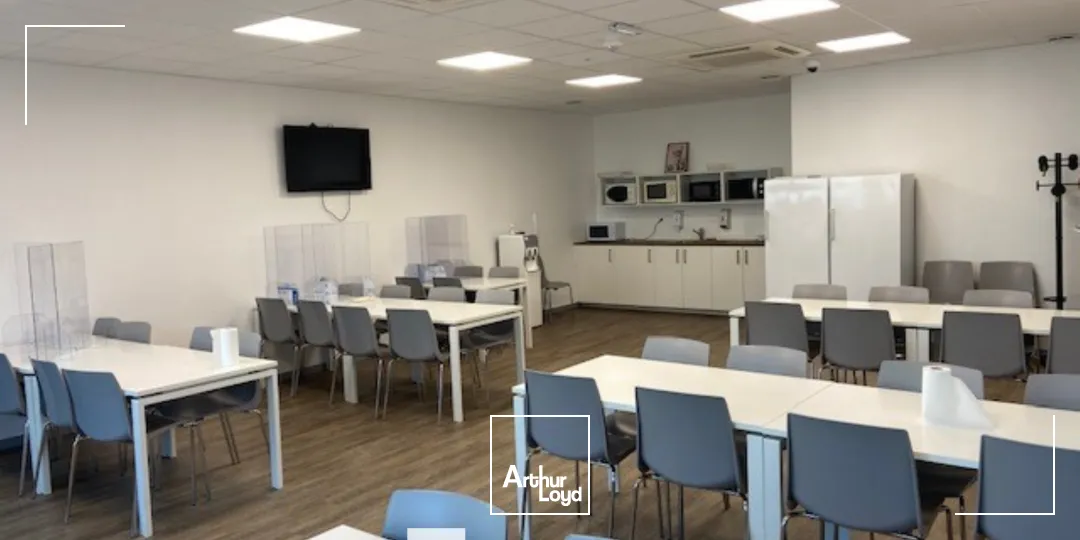 A louer - LES CARRES DU PARC - Bureaux sur la Techlid - Champagne au Mont d'Or