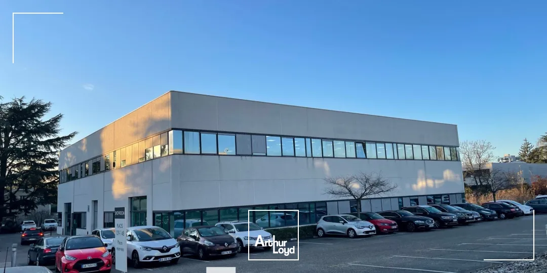 A louer - LES CARRES DU PARC - Bureaux sur la Techlid - Champagne au Mont d'Or