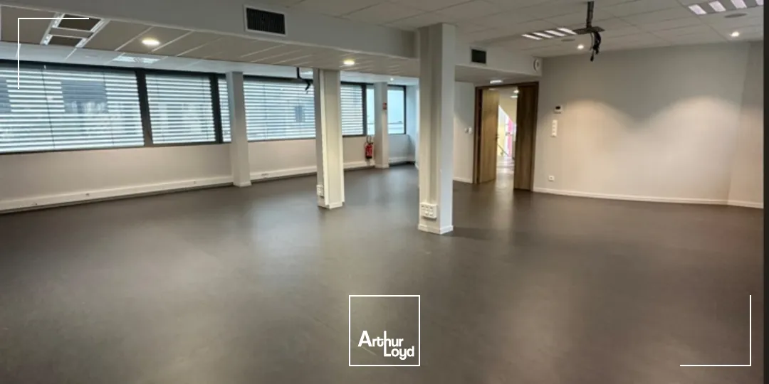 A vendre - Bureaux dans un immeuble indépendant - Caluire et Cuire