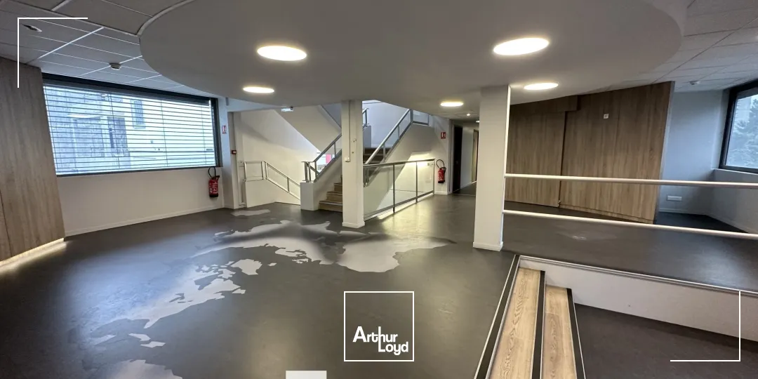 A vendre - Bureaux dans un immeuble indépendant - Caluire et Cuire