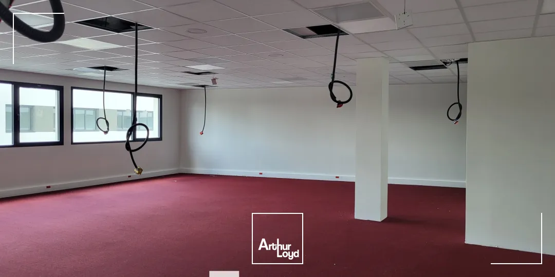 Bureaux - Location - DARDILLY - 69570 - 65-860 - 7552272