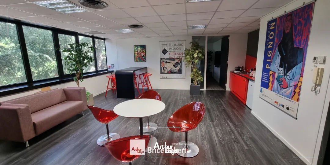 A louer - PARC DE CRECY - Bureaux en R+1 - Saint-Didier-au-Mont-d'Or