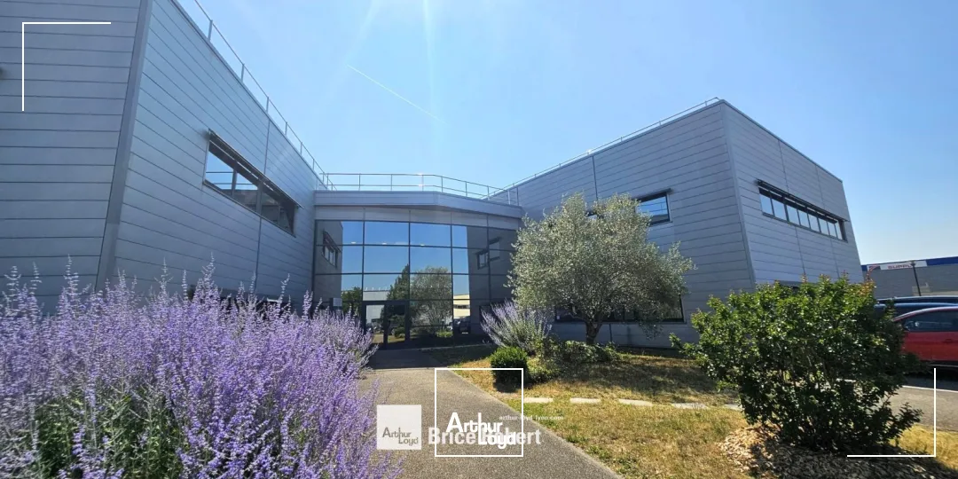 A louer - L'ARCHER - Bureaux dans la ZAC de Satolas - Pusignan