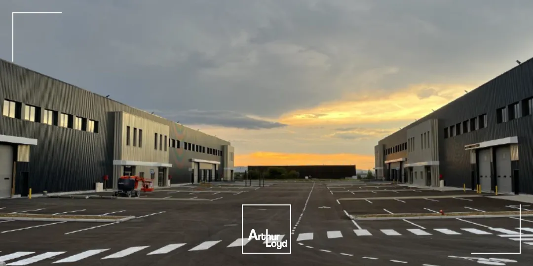 ZAC du Chanay à saint-bonnt de mure - parc d'activités - à la location