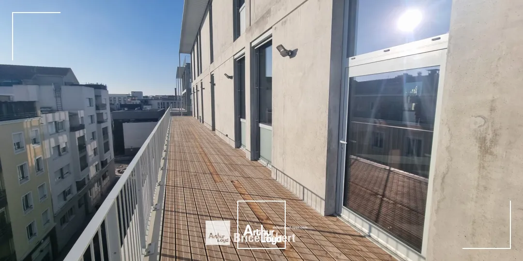 A louer - M45 - Bureaux neufs à République - Villeurbanne
