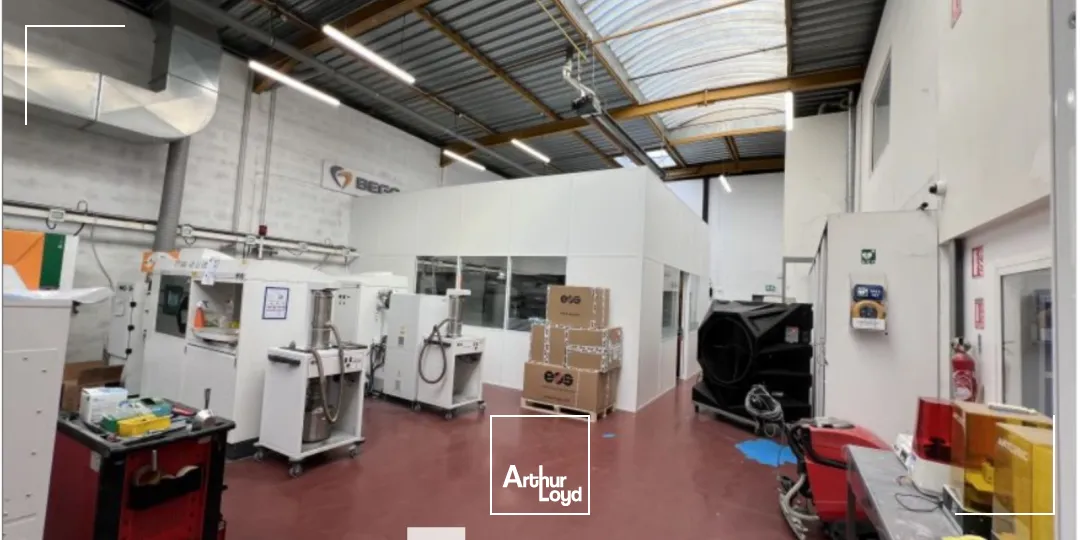 Local d'activité à louer situé à Villeurbanne