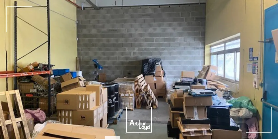 A LOUER - Local d'activités - RILLIEUX