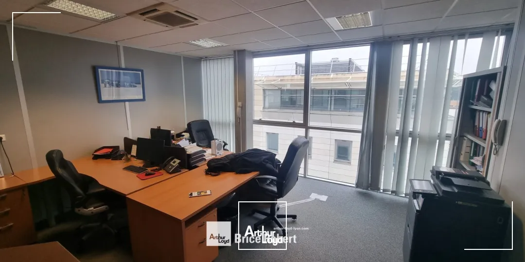 A louer - EUROPARC DU CHENE - Bureaux au 2ème étage - Bron 