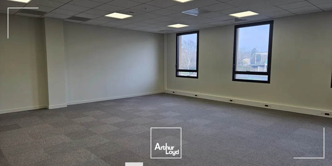 A louer - LE PARKS - Bureaux lumineux - Lyon 9ème Vaise 