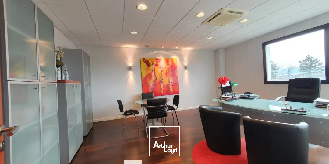 A vendre ou à louer - LE ROND POINT - Bureaux avec vue exceptionnelle et emplacement privilégié - Dardilly 