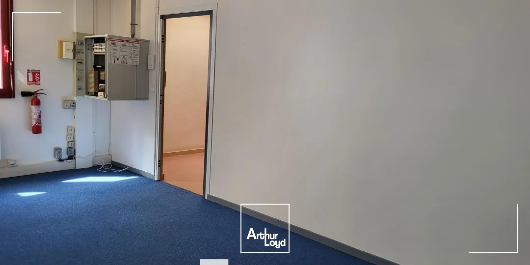 A louer - LA FERRANDIERE - Bureaux lumineux - Lyon 3ème