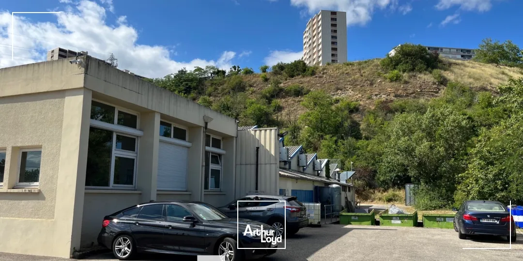 A Vendre - Bâtiment de production - Rillieux La Pape