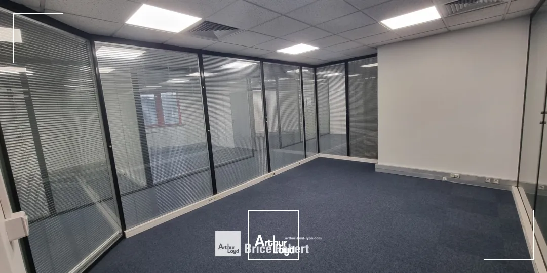 A louer - LES JARDINS D'ENTREPRISES - Bureaux dans un parc tertiaire - Lyon 7ème