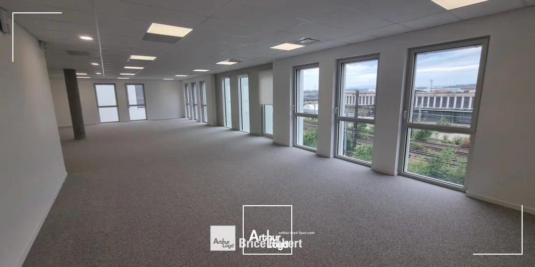 A louer - NEW WORKER - Bureaux lumineux - Lyon 7ème