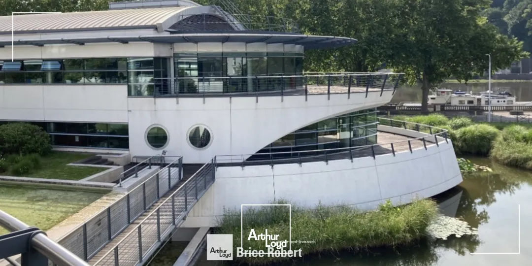 A louer - CAMPUS VERRAZZANO - Bureaux atypiques - Lyon 9ème Vaise