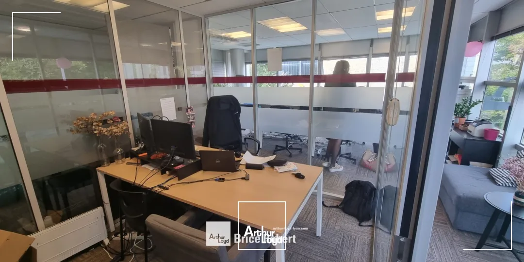 A louer - CAMPUS VERRAZZANO - Bureaux atypiques - Lyon 9ème Vaise