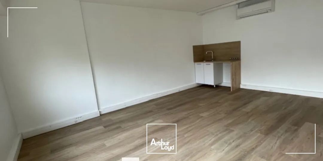 Bureaux - Location - LYON - 69007 - 56-231 - 7553512