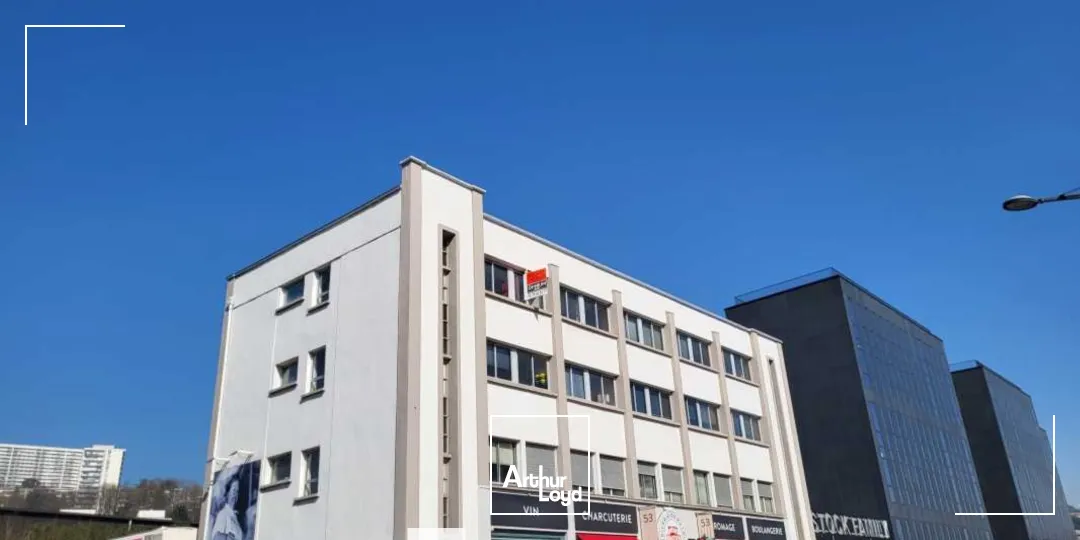 A louer - Bureaux au pied du métro - Lyon 9ème Vaise