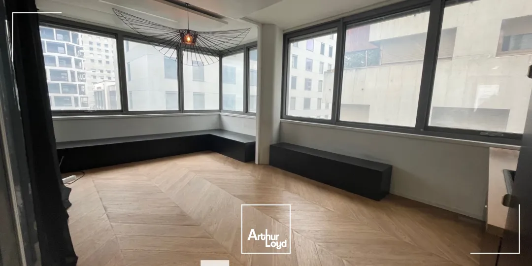 A louer - UNITY - Bureaux dans la quartier de Confluence - Lyon 2ème