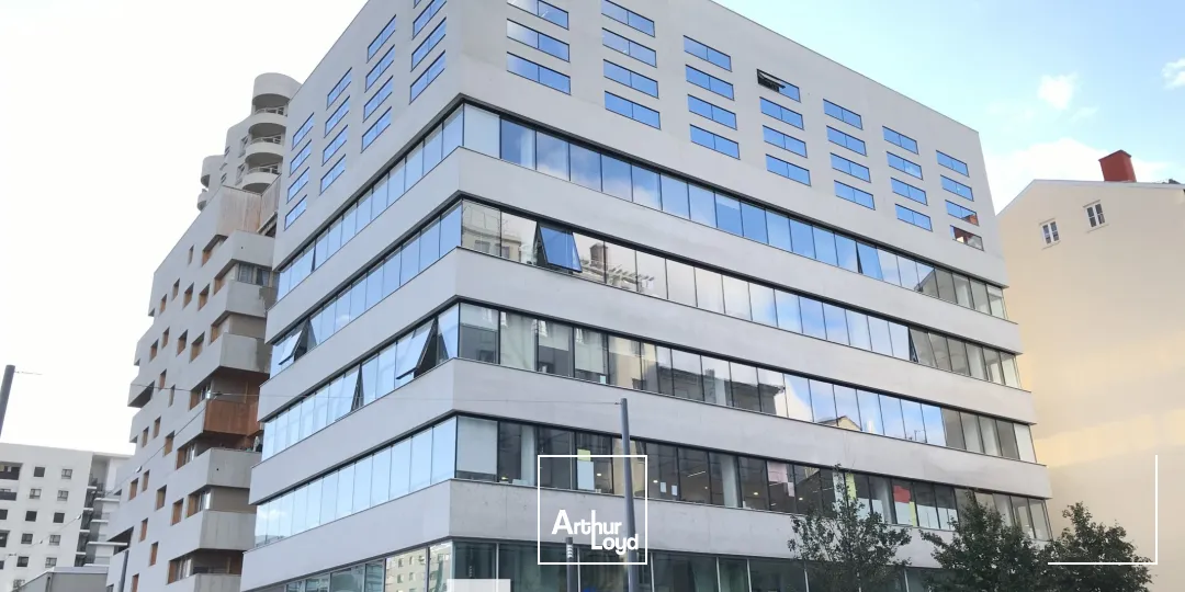 A louer - UNITY - Bureaux dans la quartier de Confluence - Lyon 2ème