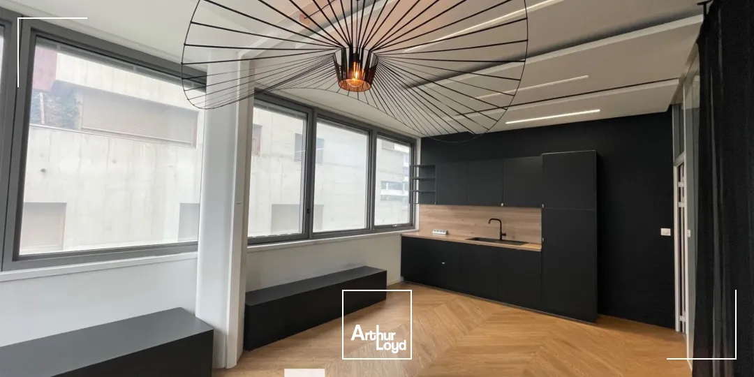 A louer - UNITY - Bureaux dans la quartier de Confluence - Lyon 2ème