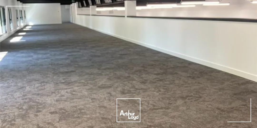 A louer - GREEN CAMPUS PARK - Bureaux au sein des Patios du Moulin à vent - Vénissieux