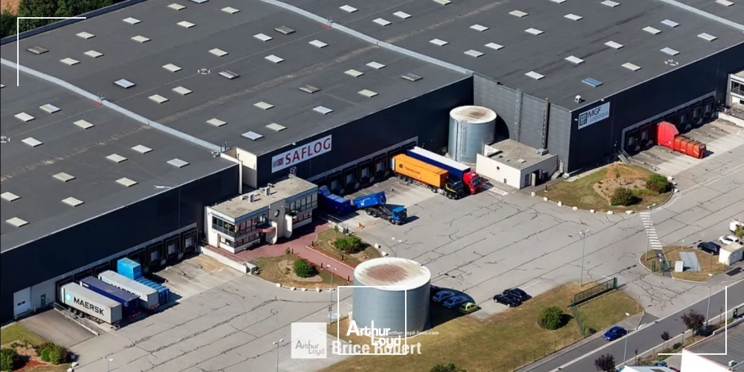 A louer - Entrepôt logistique de stockage avec ICPE - Genas