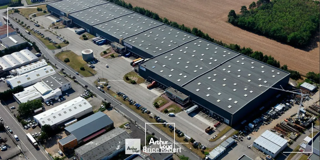 A louer - Entrepôt logistique de stockage avec ICPE - Genas