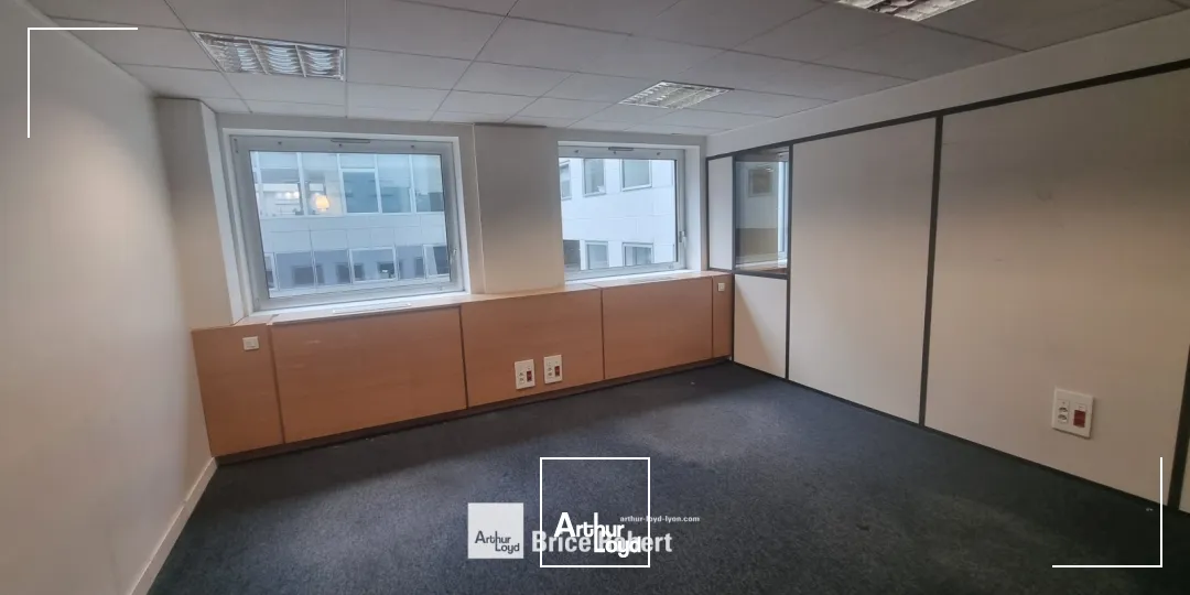 A louer - LE PLACE VENDOME - Bureaux lumineux - Lyon 6ème