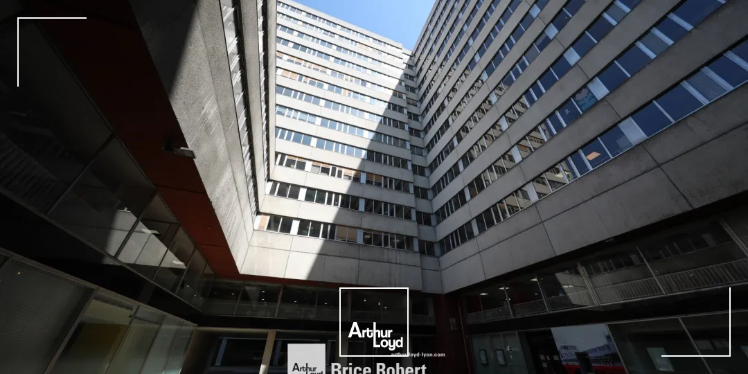 A louer - LE BRITANNIA - Bureaux proximité gare - Lyon 3ème Part-Dieu 
